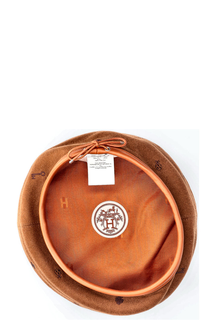 HERMÈS Saint Honore Charm Hat Cashmere Brown