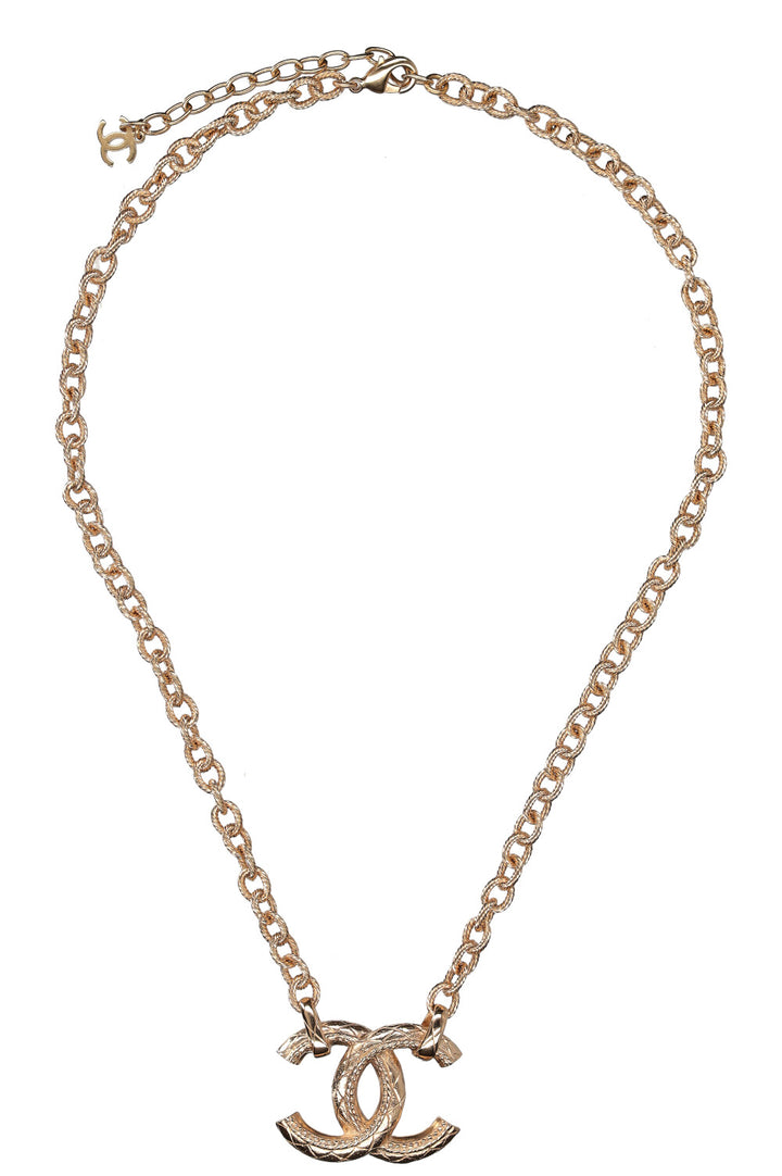 CHANEL CC Chain Necklace Gold