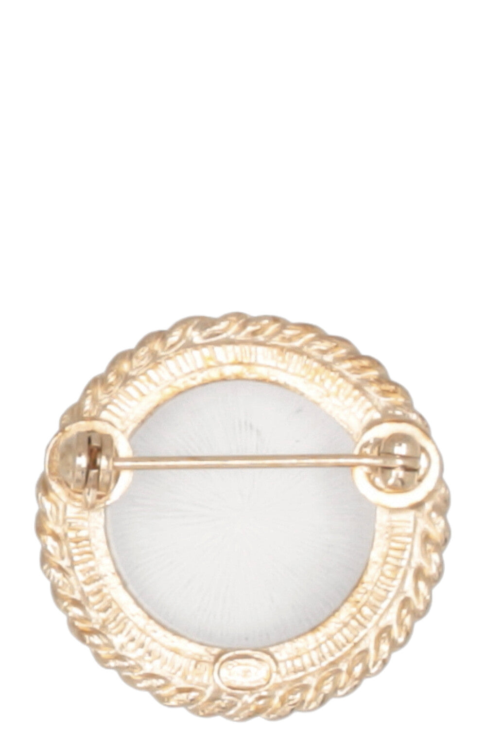Broche CHANEL en cuir matelassé 2019 blanc
