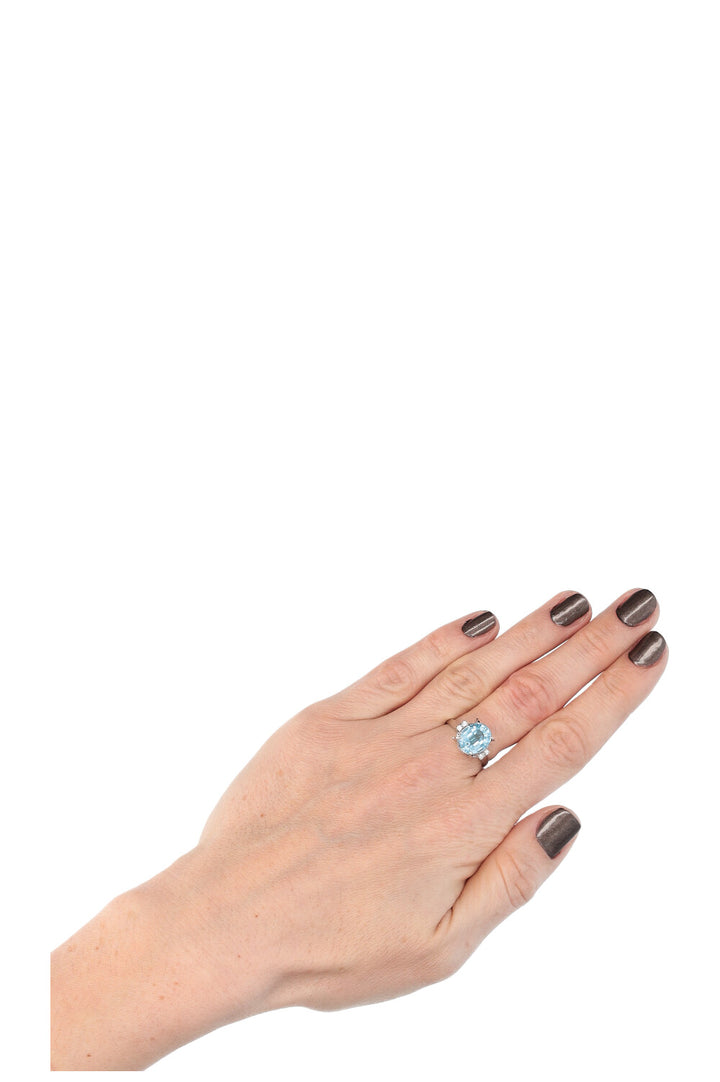 VINTAGE JEWELRY Topaz Ring Diamonds Platinum
