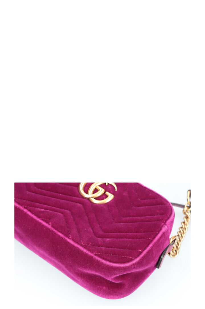 GUCCI Marmont Camera Bag Velvet Fuchsia