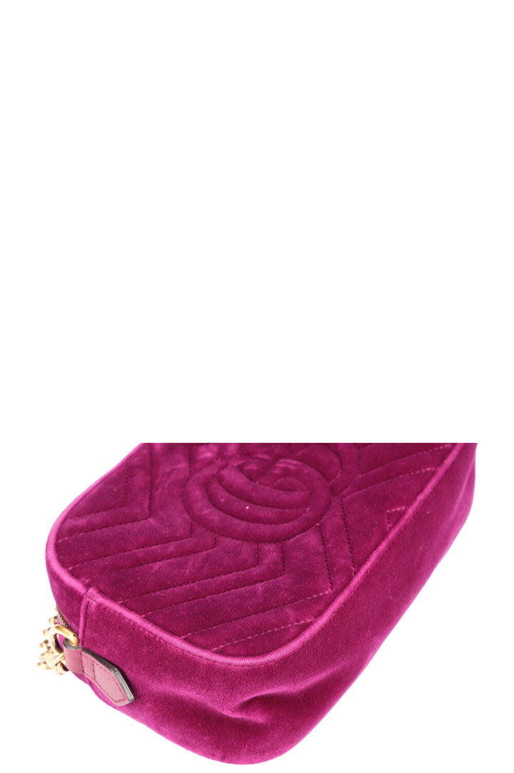 GUCCI Marmont Camera Bag Velvet Fuchsia