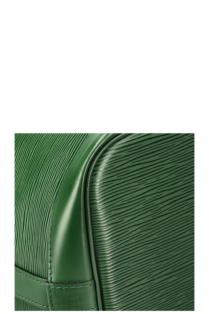LOUIS VUITTON Petit Bag Noe Epi Green