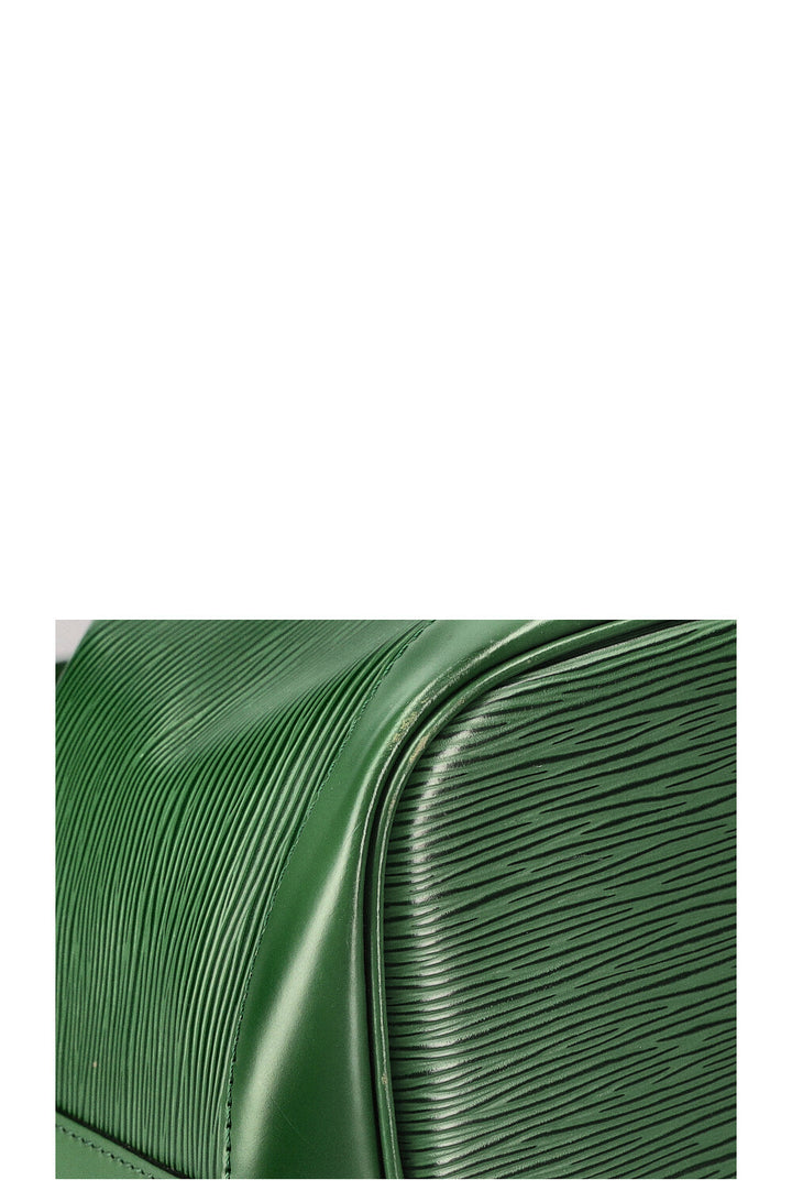 LOUIS VUITTON Petit Bag Noe Epi Green