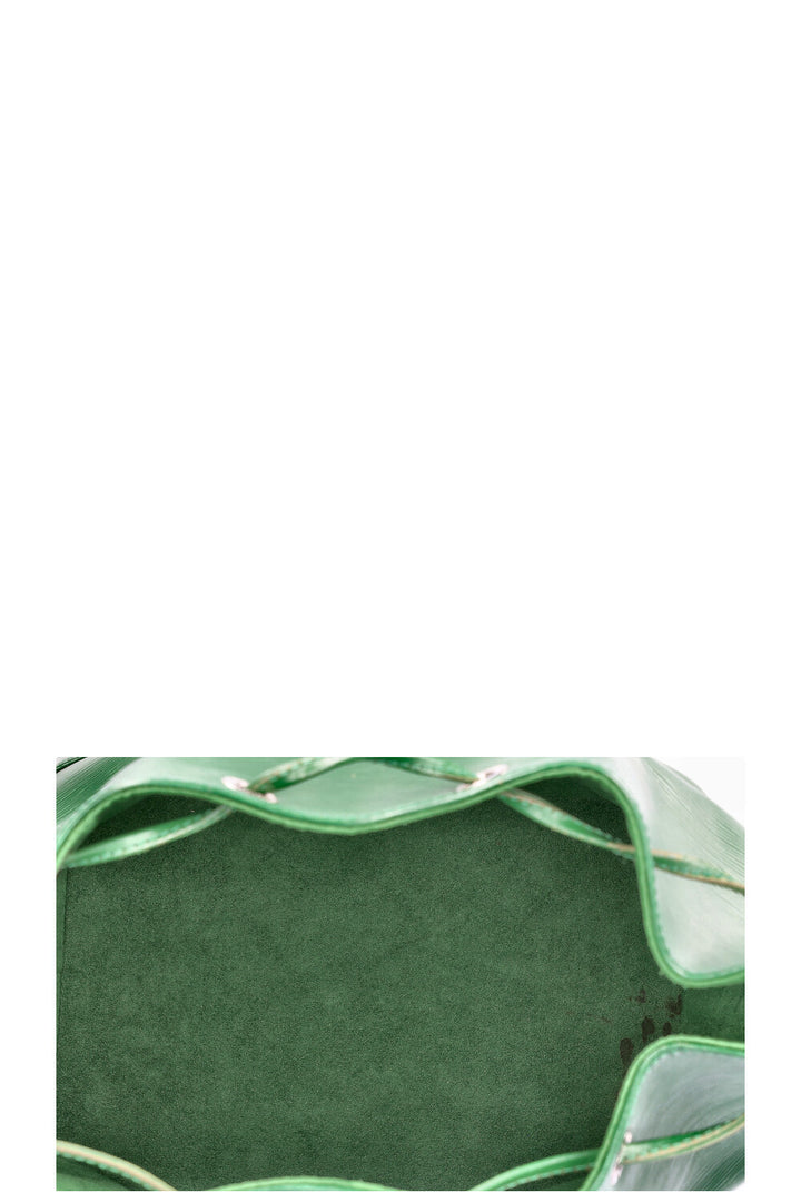 LOUIS VUITTON Petit Bag Noe Epi Green