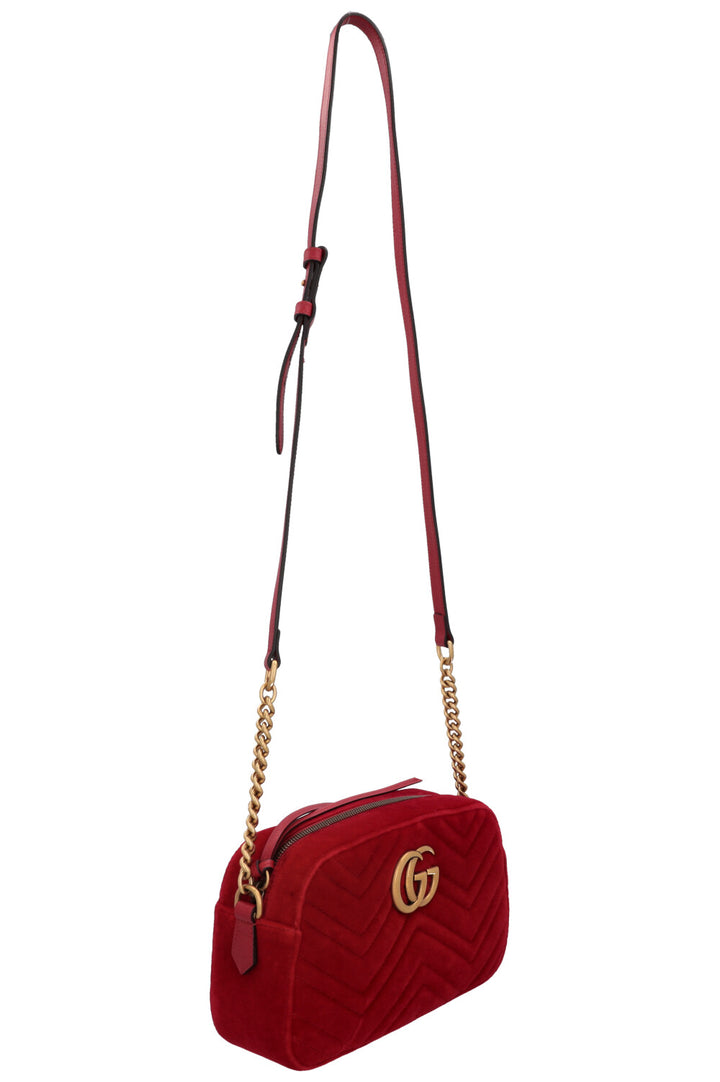 Sac bandoulière matelassé GUCCI Marmont en velours rouge