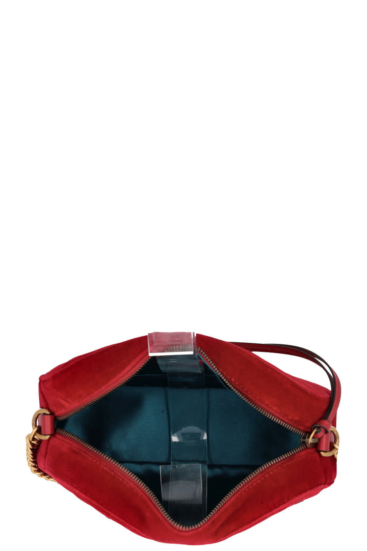 Sac bandoulière matelassé GUCCI Marmont en velours rouge
