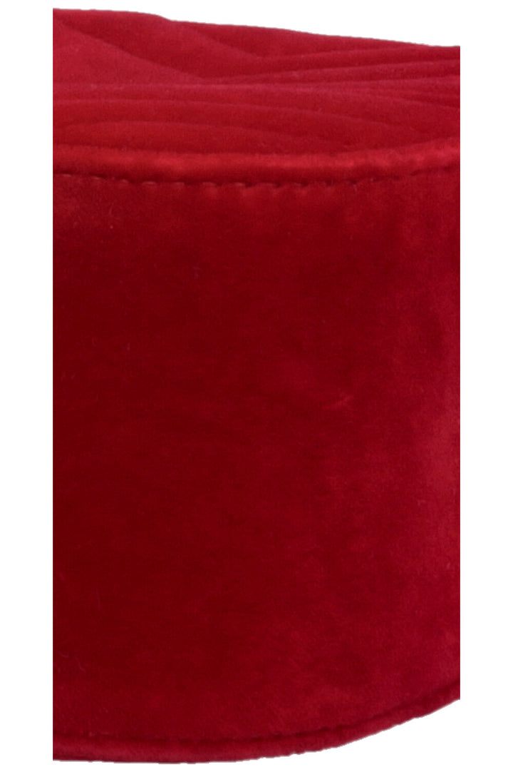 Sac bandoulière matelassé GUCCI Marmont en velours rouge