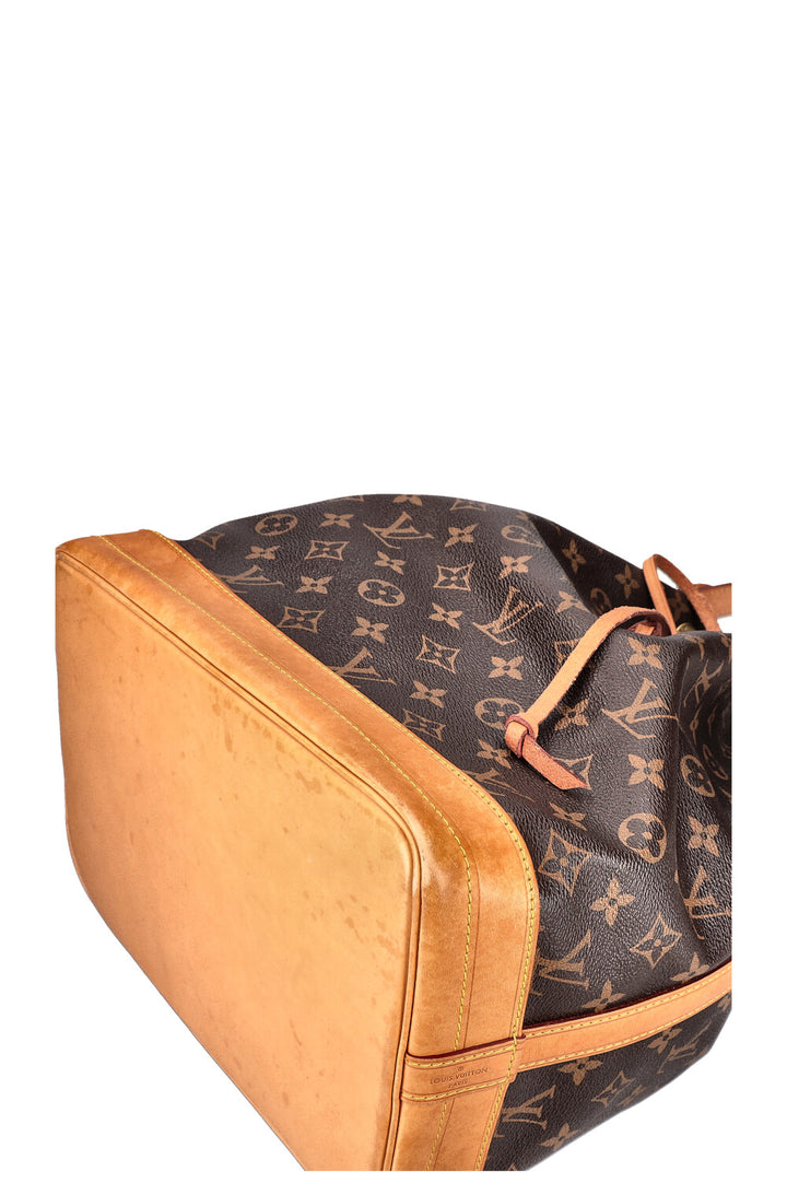 LOUIS VUITTON MNG Grand Sac