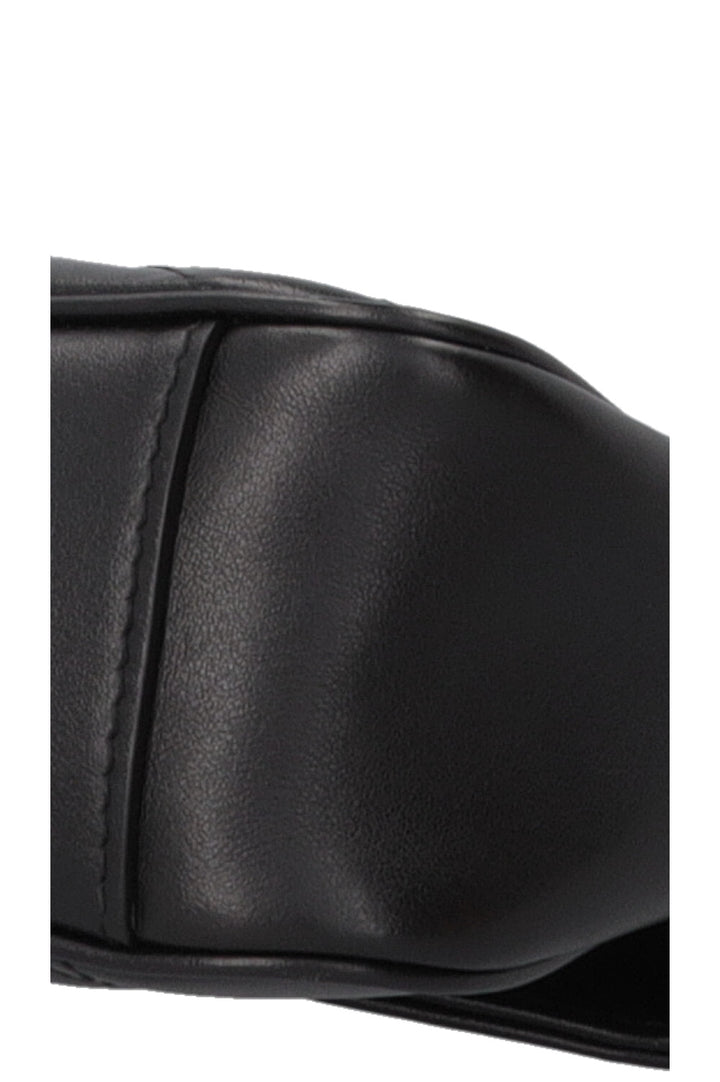 GUCCI Marmont Bag Medium Leather Black