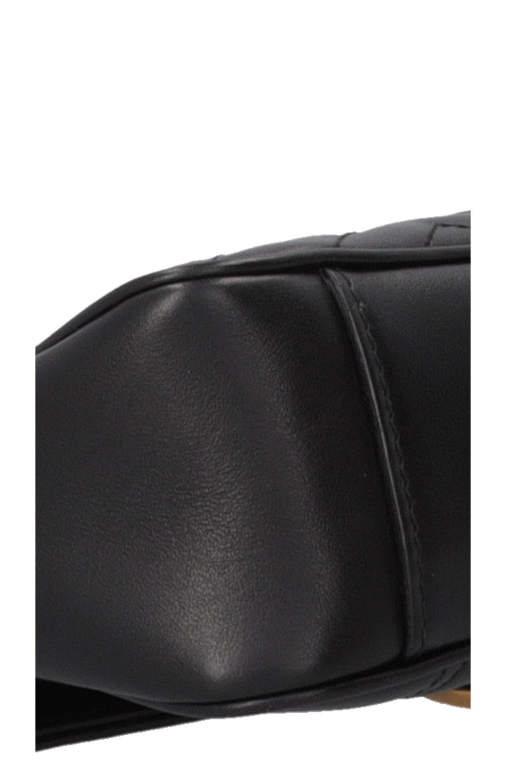 GUCCI Marmont Bag Medium Leather Black