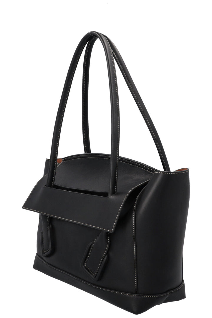 BOTTEGA VENETA The Arco Bag Black