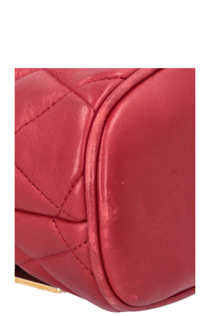 CHANEL Rue Cambon Medallion Quilted Shoulder Bag Red