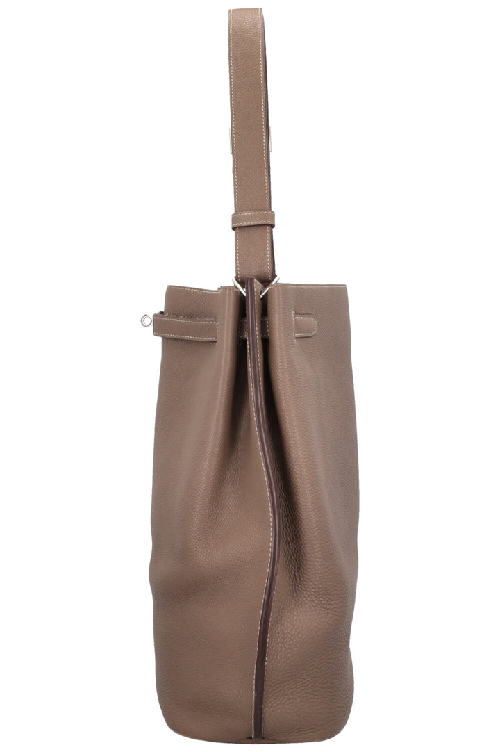 HERMÈS So Kelly 26 Clemence Etoupe Shoulder Bag