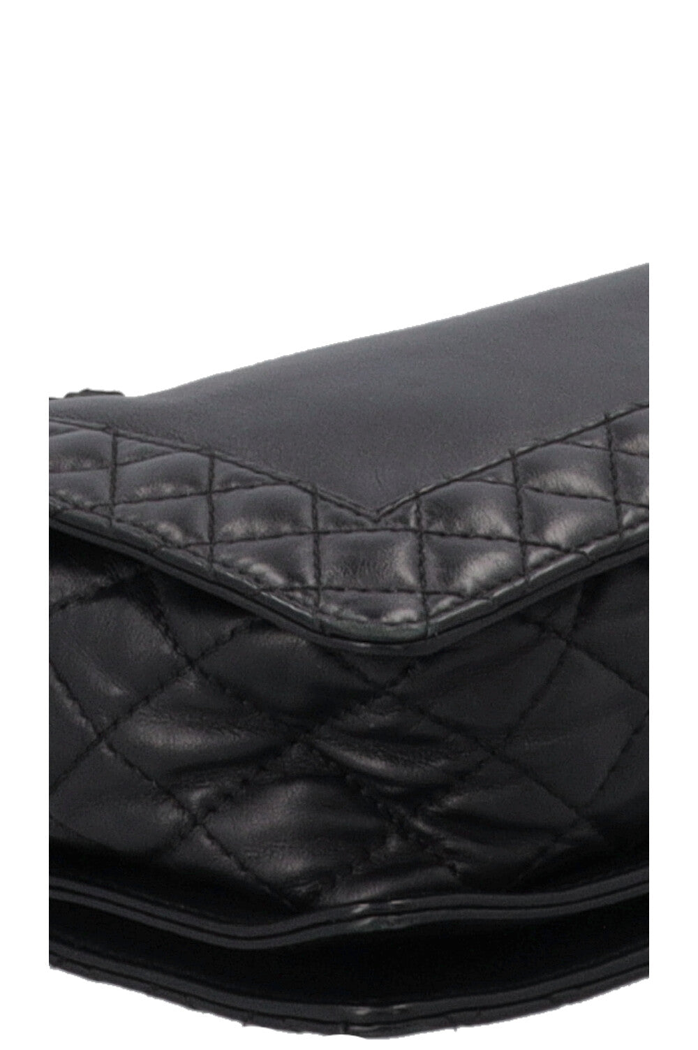 CHANEL Boy Bag Enchained Leather Black
