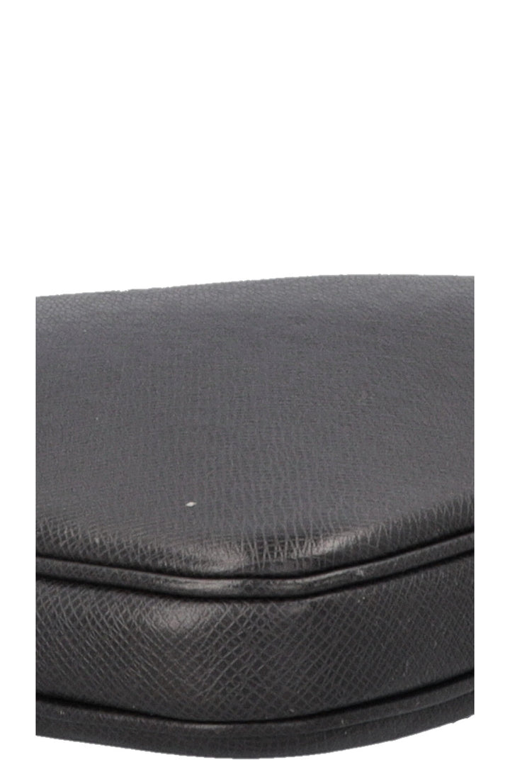 Étui pour ordinateur portable LOUIS VUITTON Taïga Noir