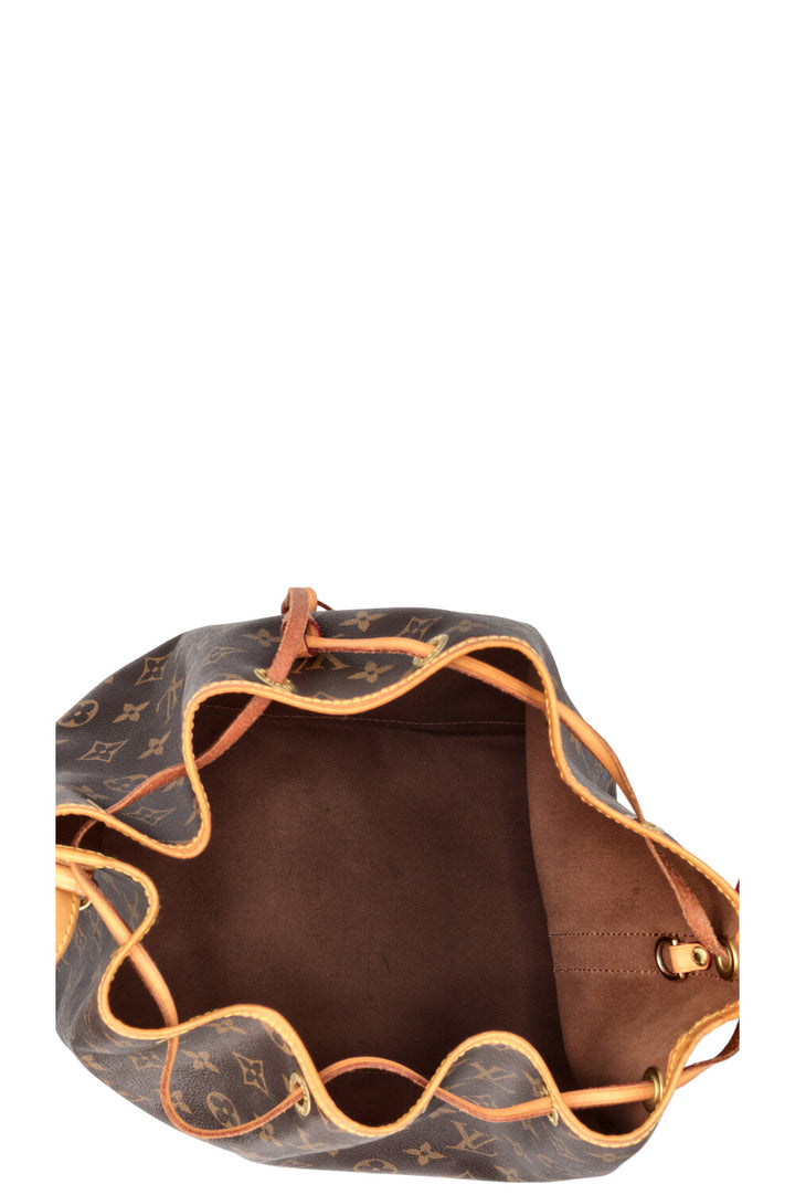 LOUIS VUITTON Grand Sac Noe Monogram