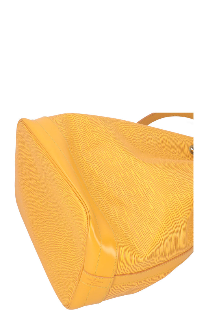 LOUIS VUITTON Grand Sac Noé Epi Yellow
