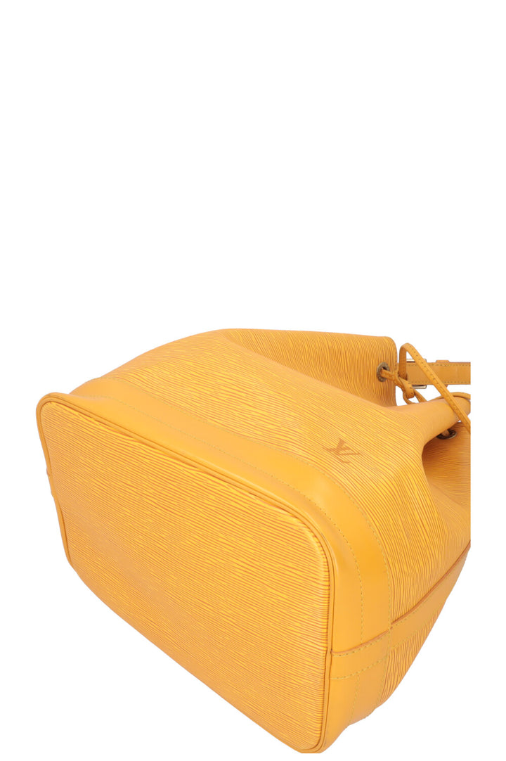 LOUIS VUITTON Grand Sac Noé Epi Yellow