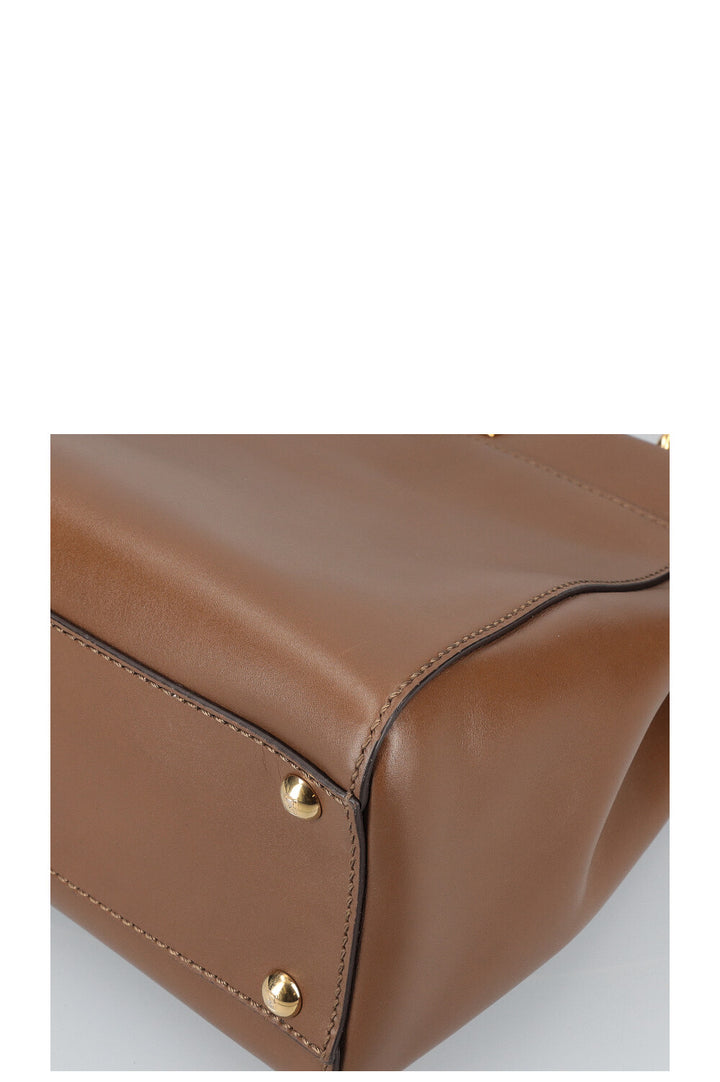 FENDI Peekaboo Medium Brown