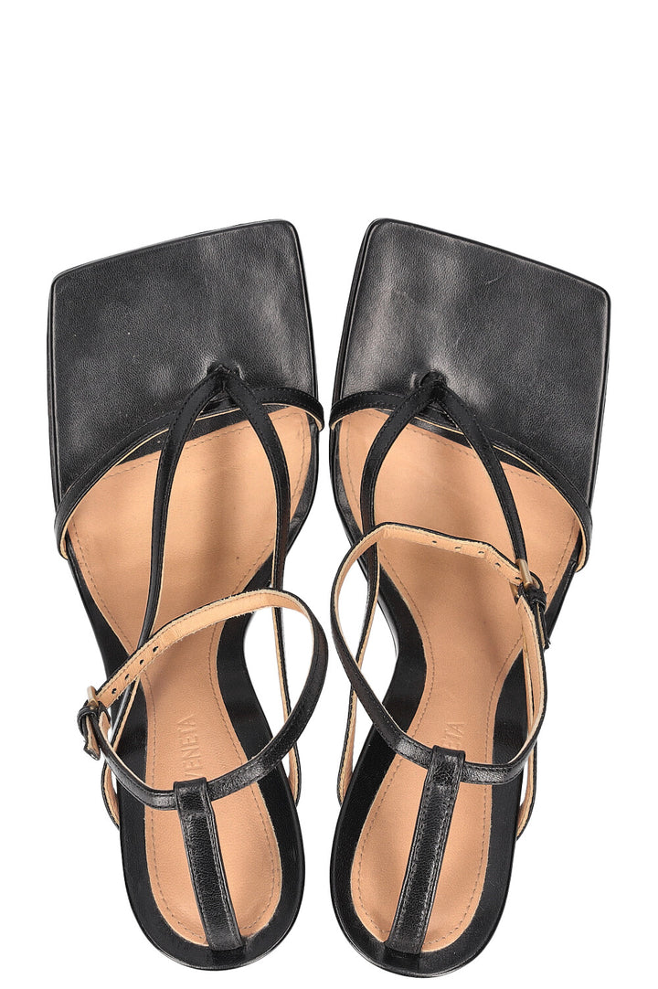 BOTTEGA VENETA Talons à brides extensibles Noir