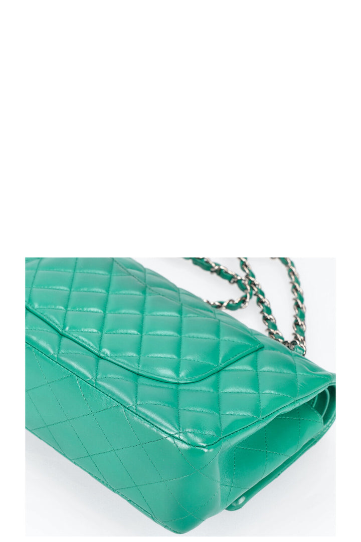 CHANEL Double Flap Bag Medium Green