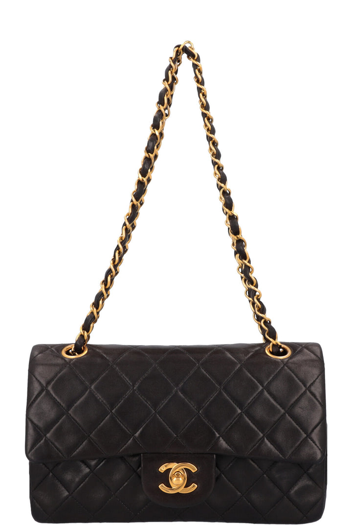 CHANEL Vintage Double Flap Bag Small Black