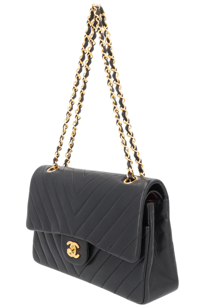 CHANEL Vintage Medium Double Flap Bag Chevron Black