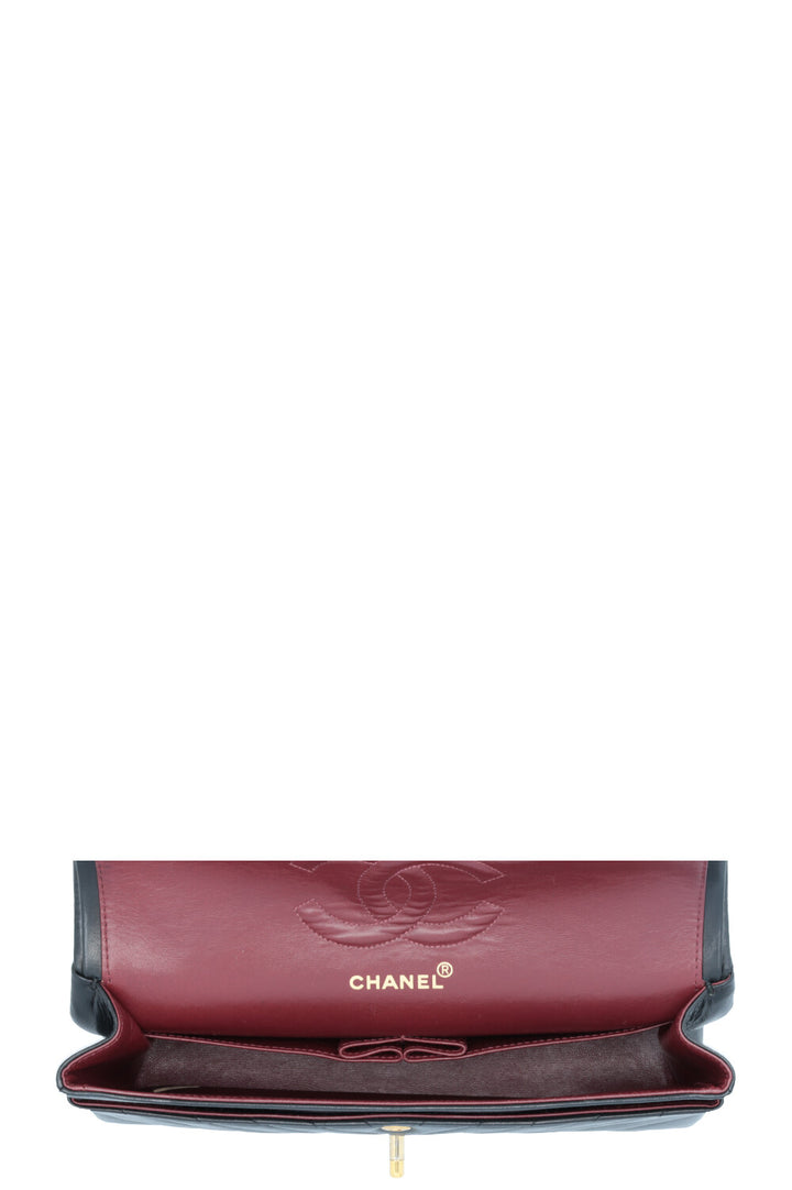 CHANEL Vintage Medium Double Flap Bag Chevron Black