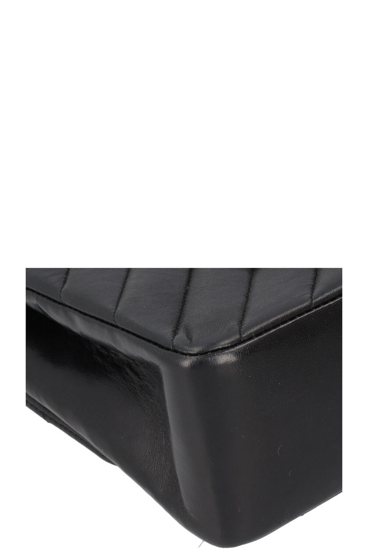 CHANEL Vintage Medium Double Flap Bag Chevron Black