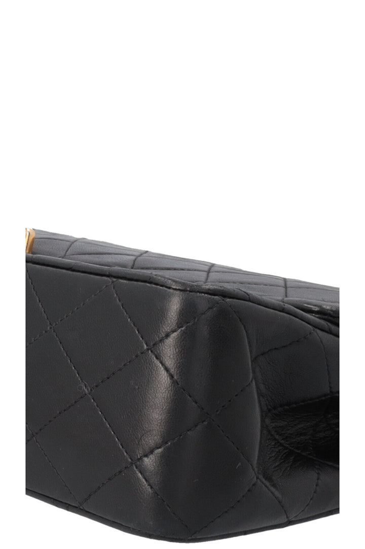 CHANEL Vintage Medium Double Flap Bag Black