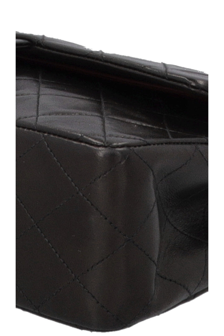 CHANEL Vintage Medium Double Flap Bag Black