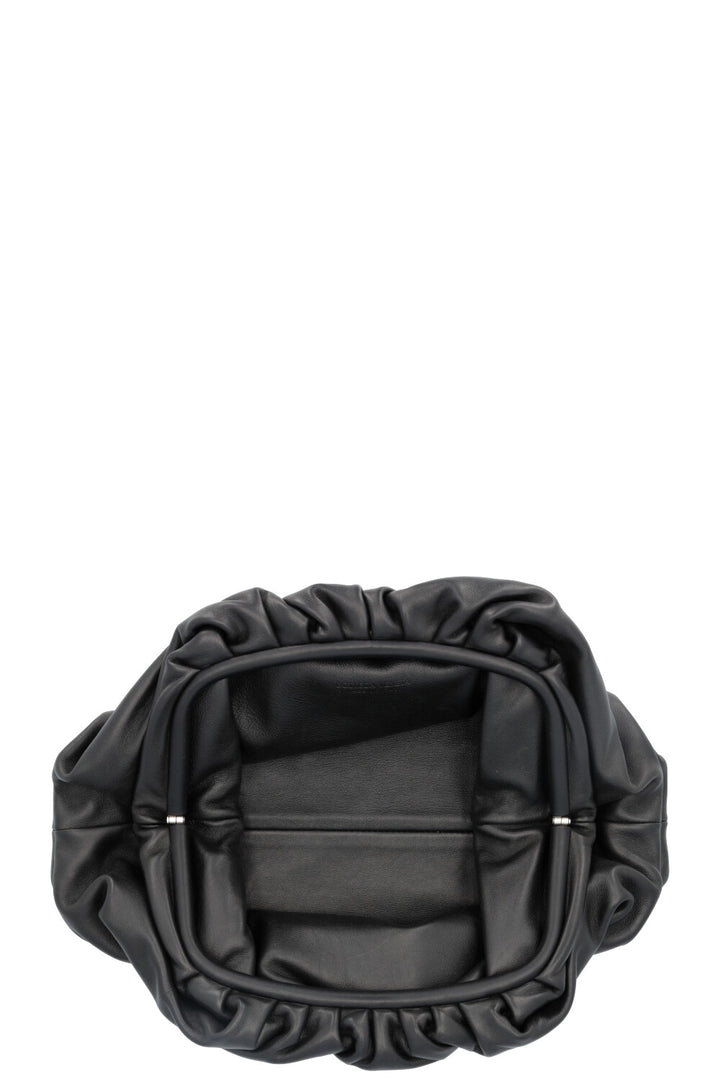 BOTTEGA VENETA The Pouch Leather Black