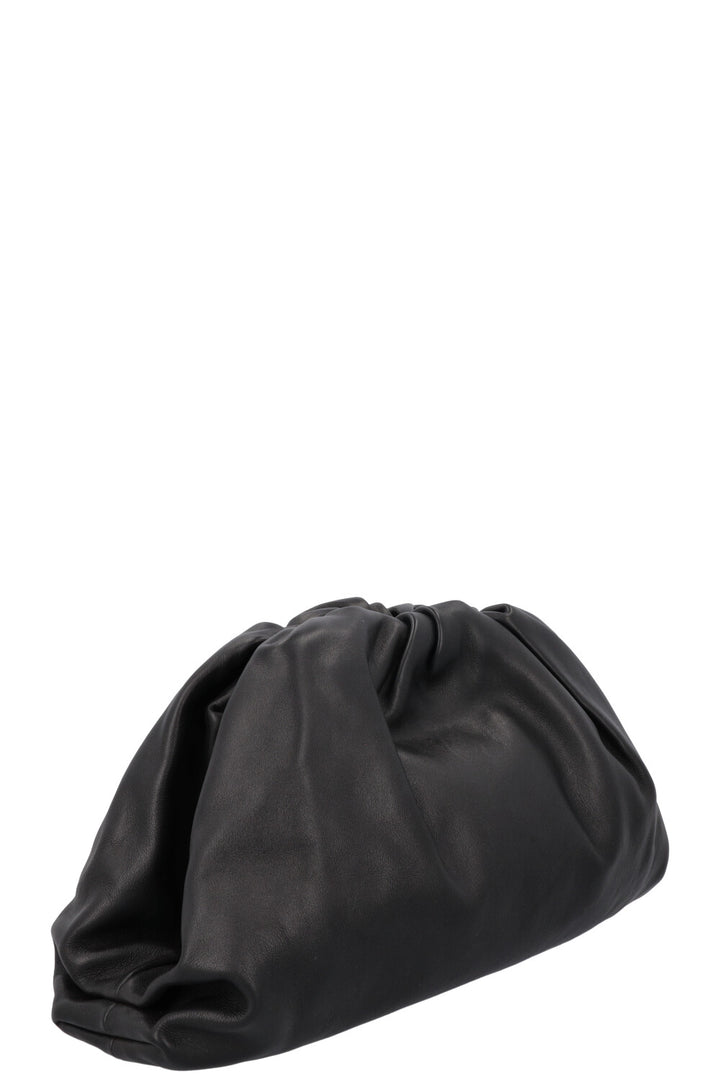 BOTTEGA VENETA The Pouch Leather Black