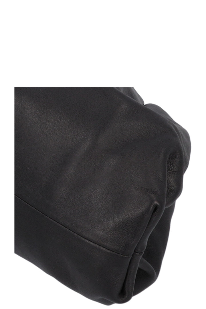 BOTTEGA VENETA The Pouch Leather Black