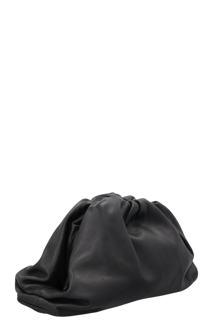BOTTEGA VENETA The Pouch Black
