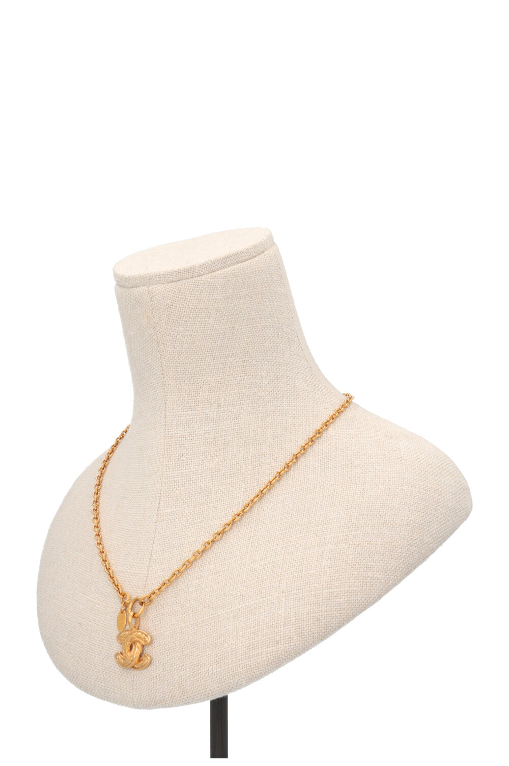 CHANEL Quilted CC Necklace Gold