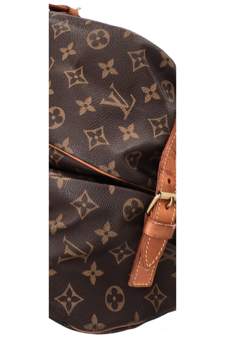 LOUIS VUITTON Saumur 35 Crossbody Bag MNG Canvas