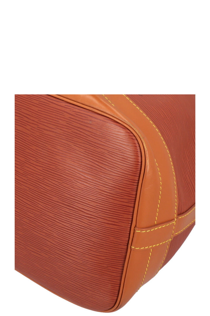 LOUIS VUITTON Grand Sac Noe Cognac Kenyan