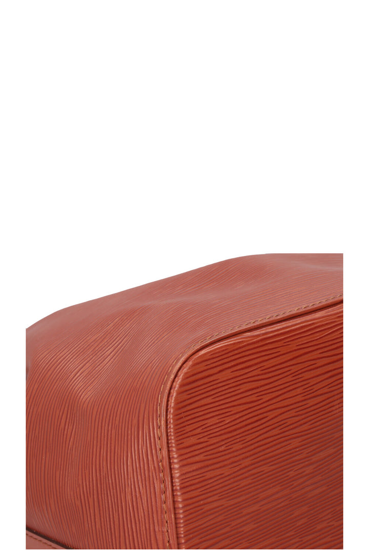 LOUIS VUITTON Petit Sac Noe Epi Cognac