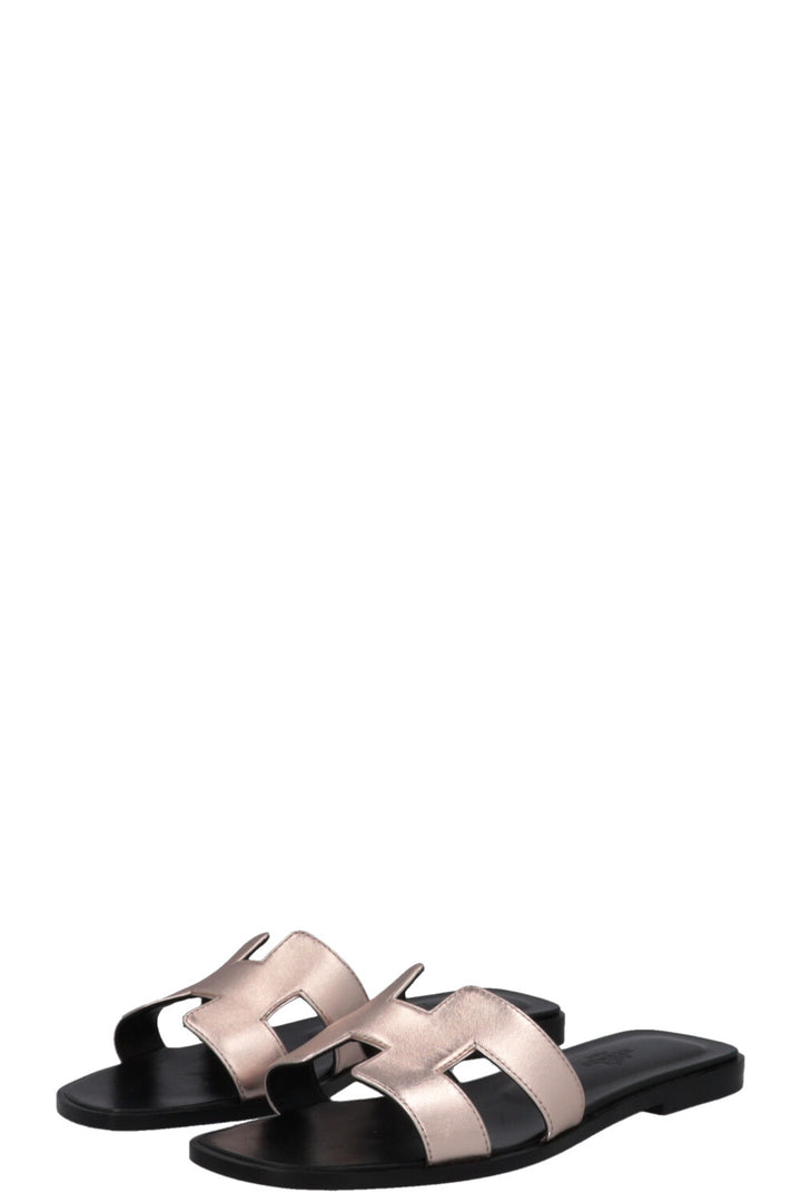 HERMÈS Oran Flats Rose Gold