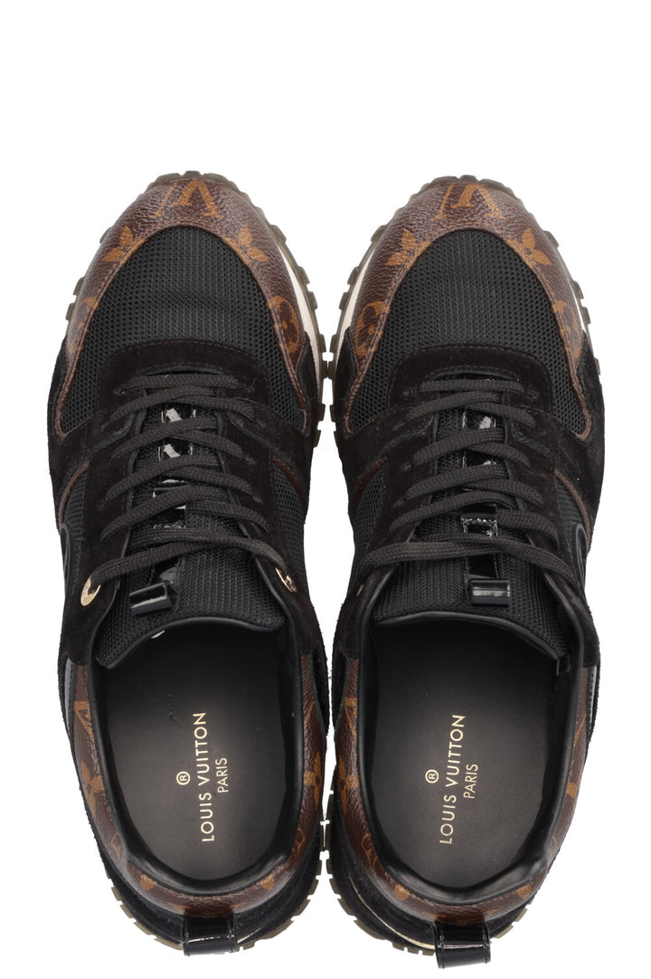 LOUIS VUITTON Run Away Sneakers MNG Canvas