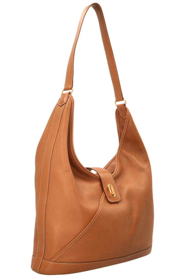 HERMÈS Duska Hobo Bag Gulliver Gold