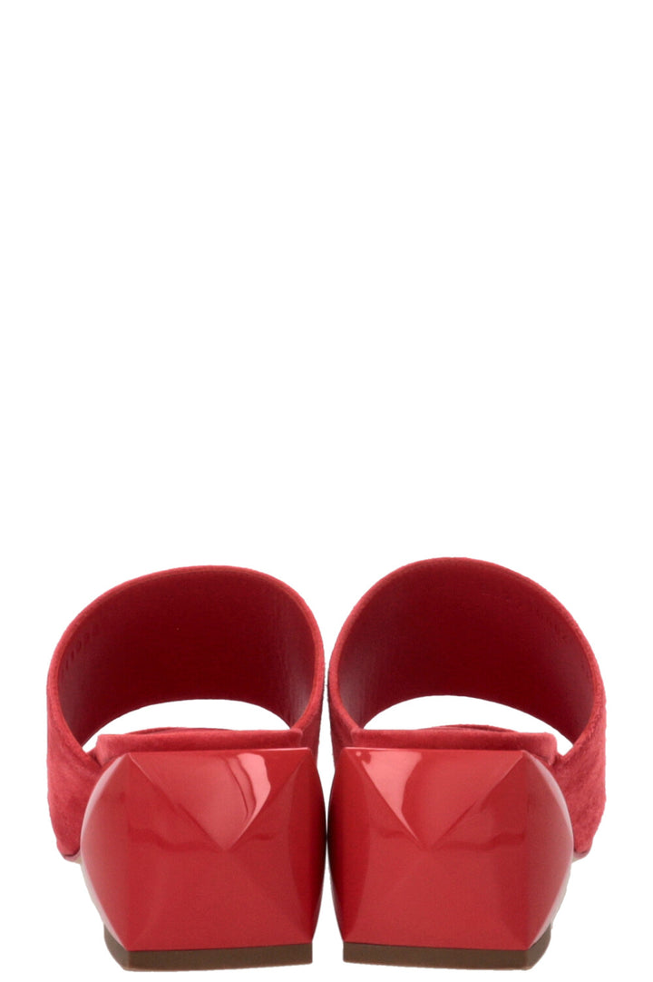 HERMÉS Mules Cornelia Daim Rouge Corazon
