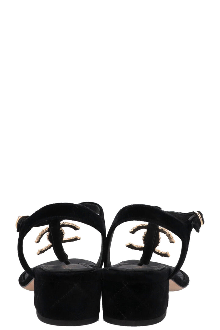 CHANEL CC Heels Velvet Black