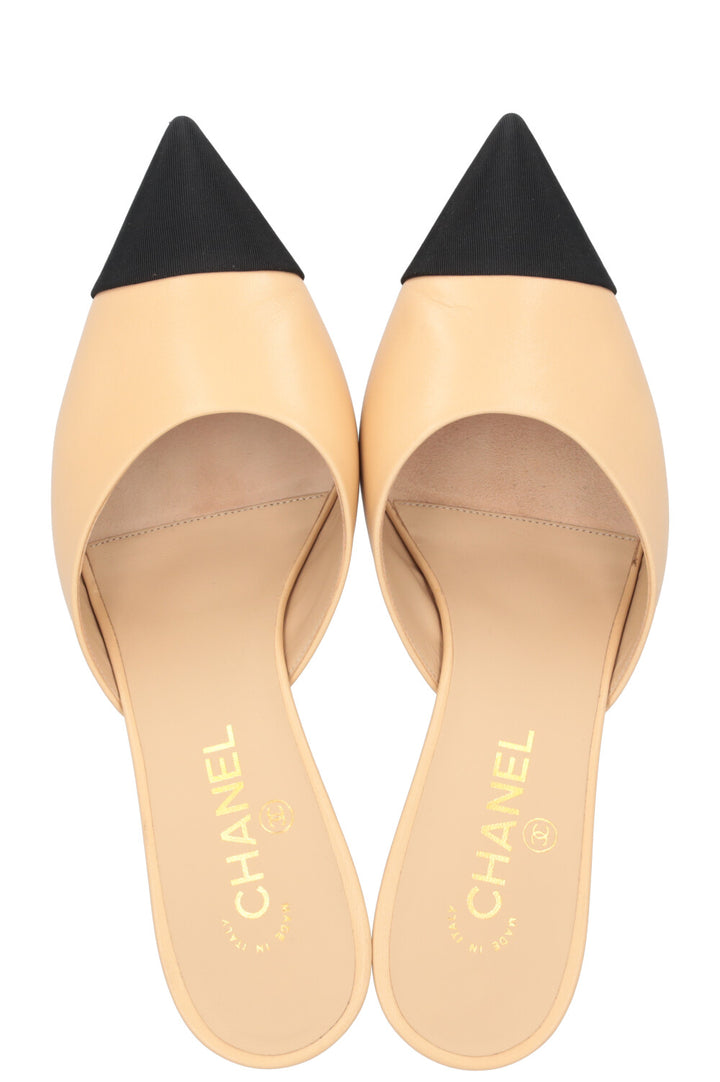 CHANEL Mules Beige Black