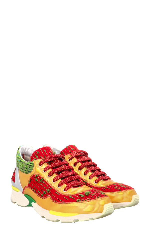 CHANEL Low Top Sneakers Tweed Gold