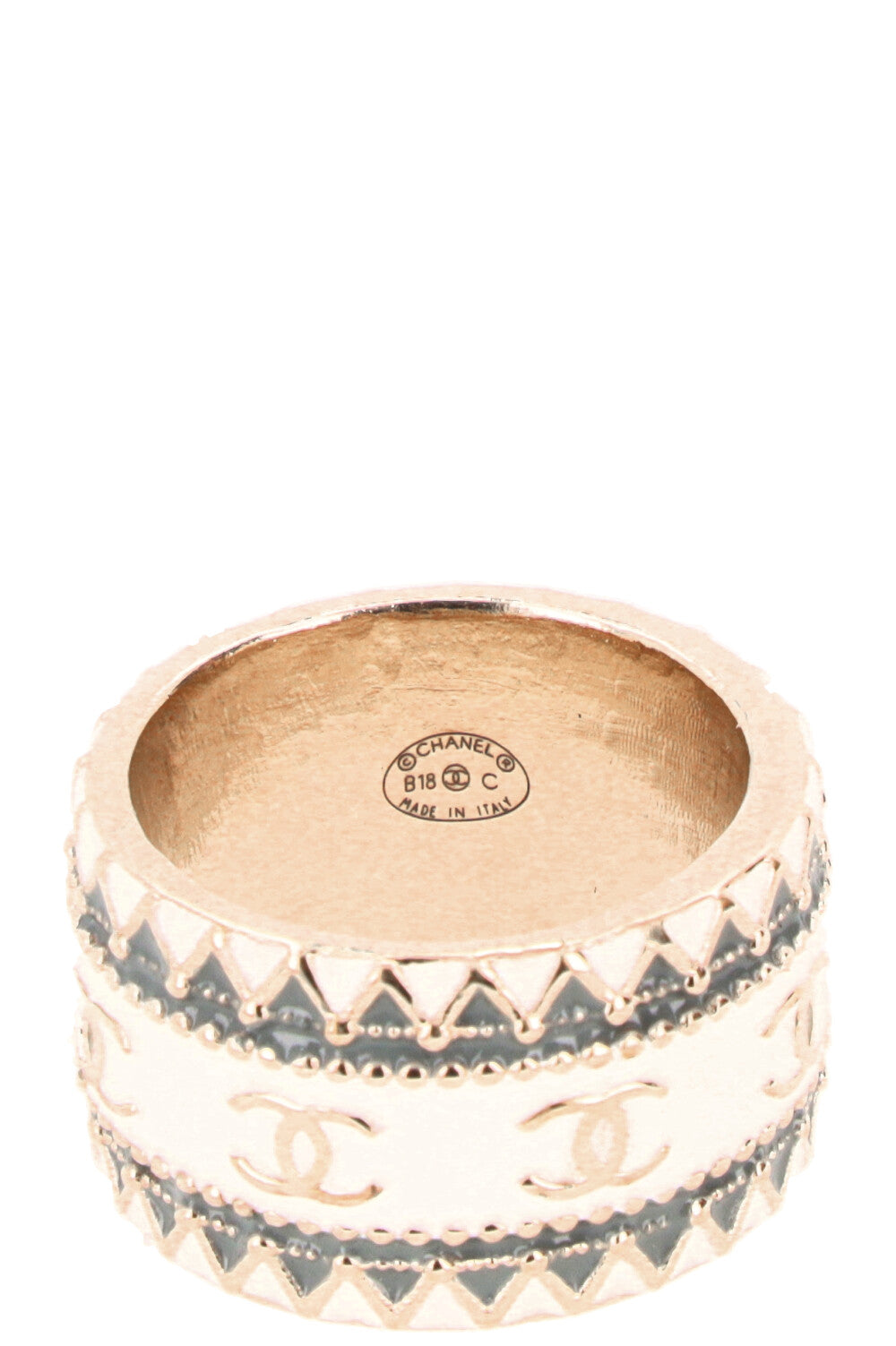 CHANEL 2018 CC Ring White Champagne