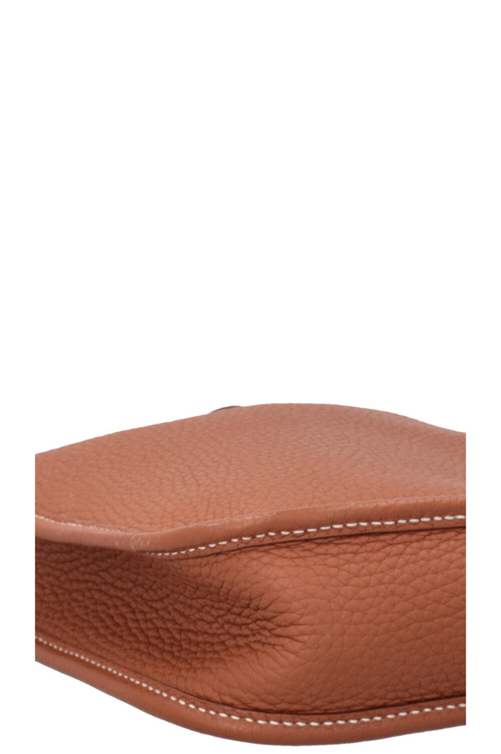HERMÈS Evelyne 16 Amazone Clemence Sangle Cavale Gold
