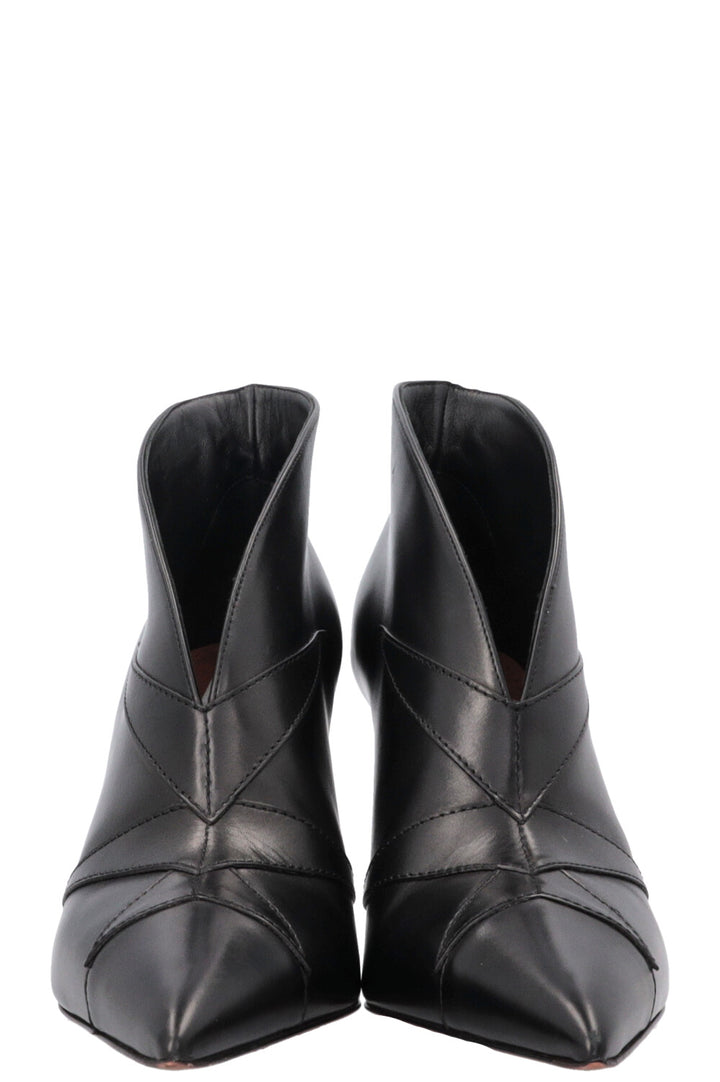 ALAÏA Ankle Boots Black